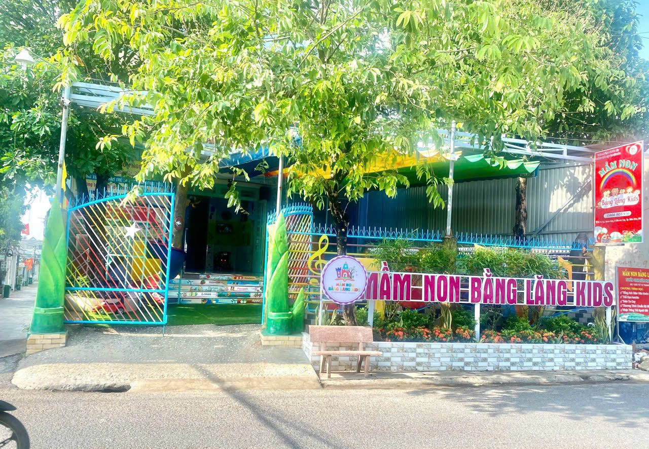 TUYỂN SINH THÁNG 5-2025 MẦM NON BẰNG LĂNG KIDS 
